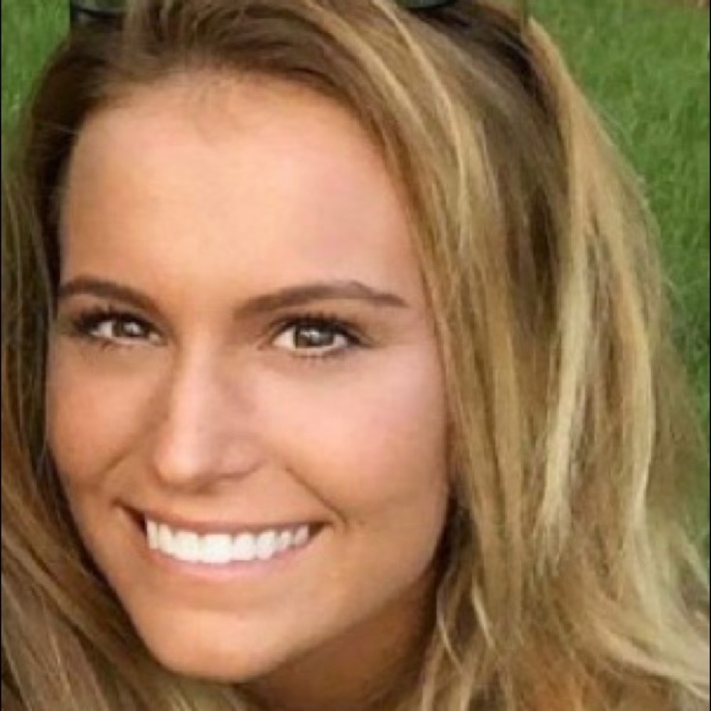 Meet your Posher, Natalie